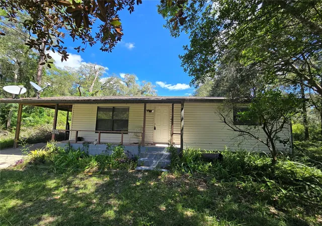 Photo 3 of Single family home for sale at 12331 N Elf Point, Dunnellon, FL 34433 | MLS# OM732981 | Listing updated on 2026-10-05
