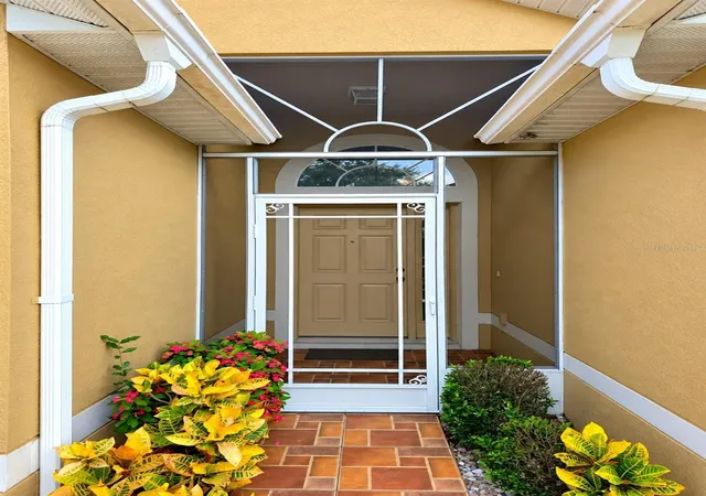 Photo 2 of Single family home for sale at 2580 Hunley Loop, Kissimmee, FL 34743 | MLS# O6445251 | Listing updated on 2026-10-01