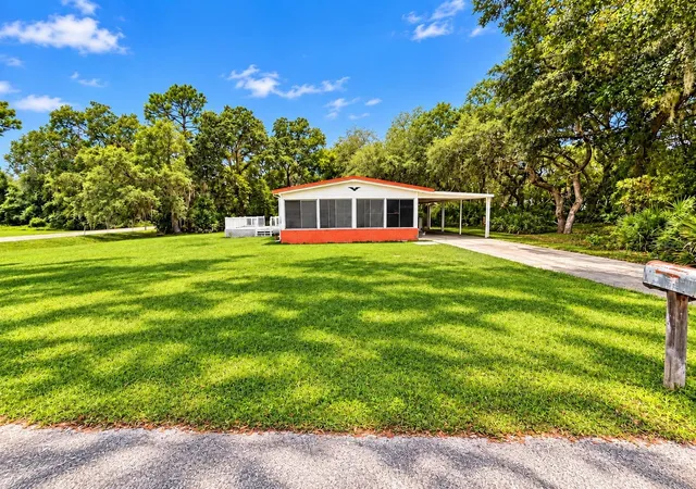 Manufactured home for sale at 2562 SE 178th Avenue, SILVER SPRINGS, FL 34488 | MLS# O6445252