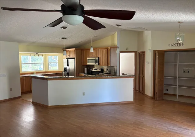 Photo 3 of Single family home for sale at 5085 Bone Ln, Brooksville, FL 34604 | MLS# W7889880 | Listing updated on 2026-10-01