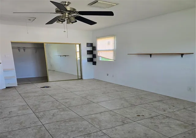 Photo 3 of Single family home for sale at 3314 Williamsburg St, Sarasota, FL 34231 | MLS# A4707642 | Listing updated on 2026-09-30