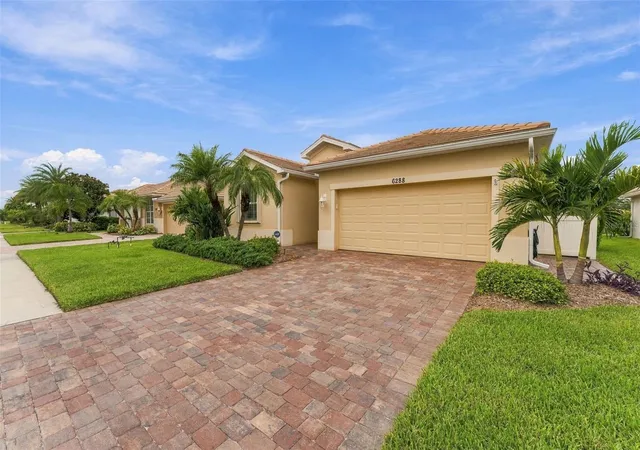 Photo 3 of Sale Pending at 6288 Grand Cypress Blvd, North Port, FL 34287 | MLS# C7531275 | Listing updated on 2026-10-01