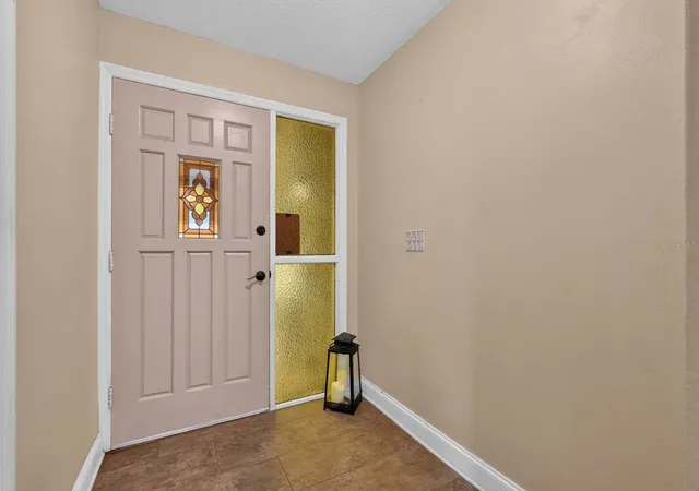 Photo 3 of Single family home for sale at 319 Quaker Ridge Dr, Daytona Beach, FL 32119 | MLS# V4951539 | Listing updated on 2026-10-03