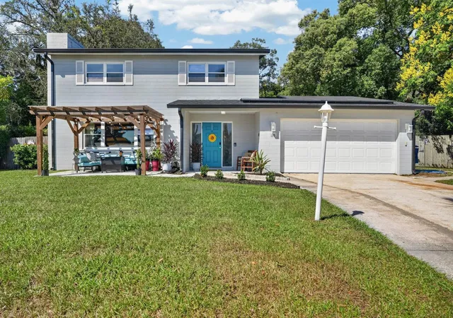 Photo 2 of Single family home for sale at 139 Cherokee Rd, Ormond Beach, FL 32174 | MLS# FC321736 | Listing updated on 2026-09-30