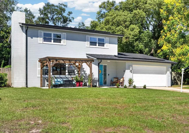 Photo 3 of Single family home for sale at 139 Cherokee Rd, Ormond Beach, FL 32174 | MLS# FC321736 | Listing updated on 2026-09-30
