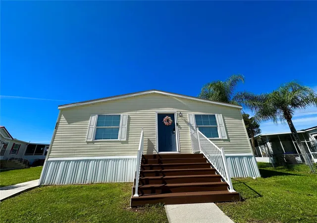 Photo 3 of Manufactured home for sale at 2706 Rivkin Dr, Kissimmee, FL 34758 | MLS# S5158407 | Listing updated on 2026-09-28