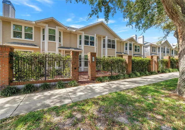 Townhouse for sale at 350 2nd Street N #6, Saint Petersburg, FL 33701 | MLS# TB8552705