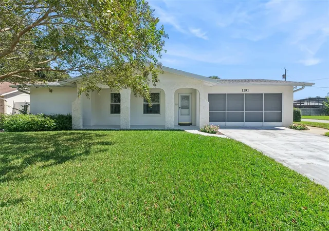 Single family home for sale at 1191 Peachtree Rd, DAYTONA BEACH, FL 32114 | MLS# V4951540