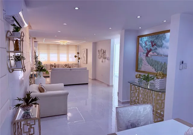 Photo 1 of Single family home for sale at Mansiones Reales Felipe Primero #E1, Guaynabo, PR 00969 | MLS# PR9124518 | Listing updated on 2026-10-01