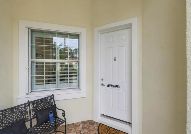 Photo 2 of House for sale at 10828 Lerwick Cir, Englewood, FL 34223 | MLS# N6145950 | Listing updated on 2026-10-08