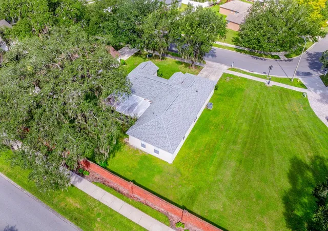Photo 4 of Single family home for sale at 23 Zachary Wade St, Winter Garden, FL 34787 | MLS# O6445265 | Listing updated on 2026-10-02
