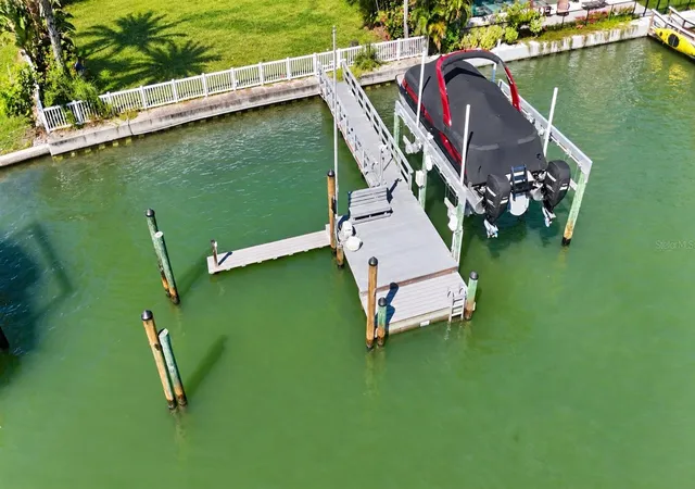 Photo 3 of Land for sale at 41 N Pine Cir, Belleair, FL 33756 | MLS# TB8552707 | Listing updated on 2026-09-28