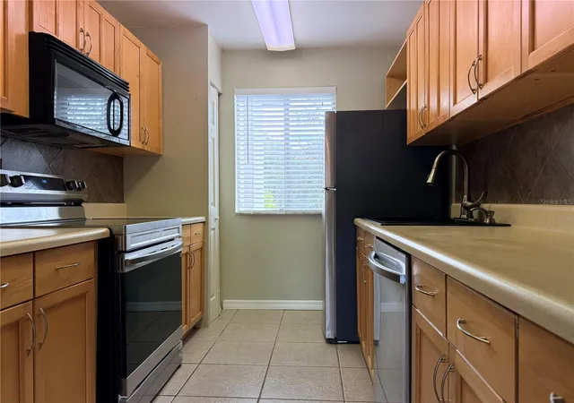 Photo 1 of Condo for sale at 6519 W Newberry Rd #305, Gainesville, FL 32605 | MLS# GC543828 | Listing updated on 2026-09-29