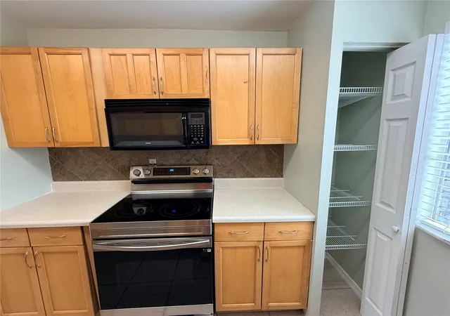 Photo 3 of Condo for sale at 6519 W Newberry Rd #305, Gainesville, FL 32605 | MLS# GC543828 | Listing updated on 2026-09-29