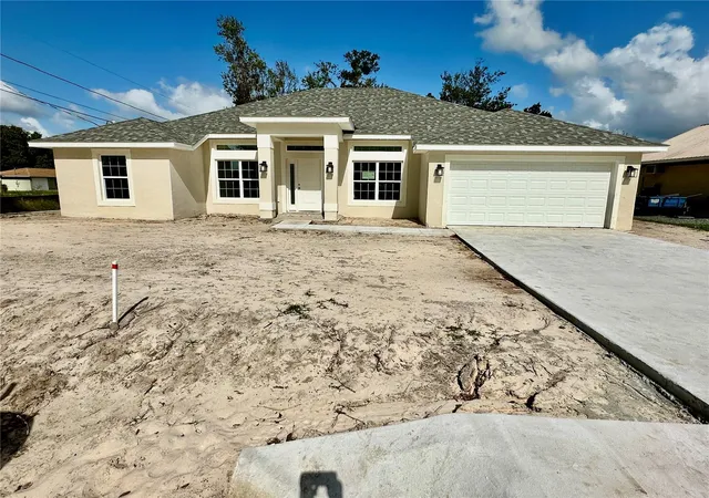 Single family home for sale at 125 Pecan Dr, OCALA, FL 34472 | MLS# OM732986