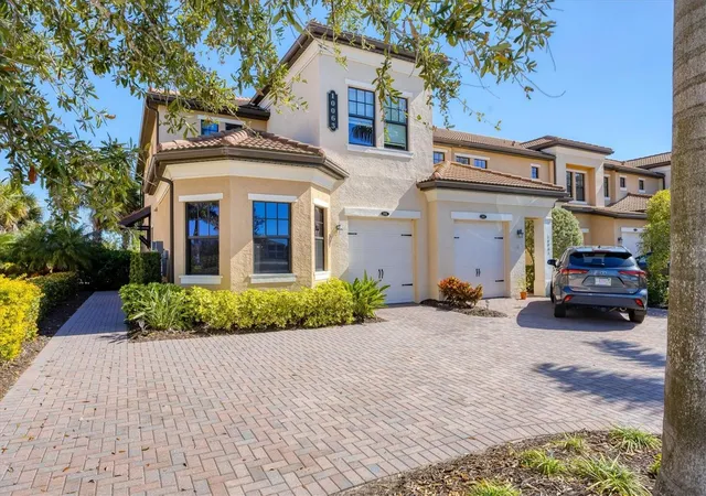 Condo for sale at 10063 Crooked Crk Dr #101, VENICE, FL 34293 | MLS# N6145952