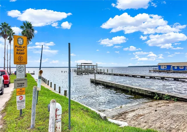 Photo 2 of Land for sale at 2780 S US Hwy 17, Crescent City, FL 32112 | MLS# NS1089362 | Listing updated on 2026-10-06