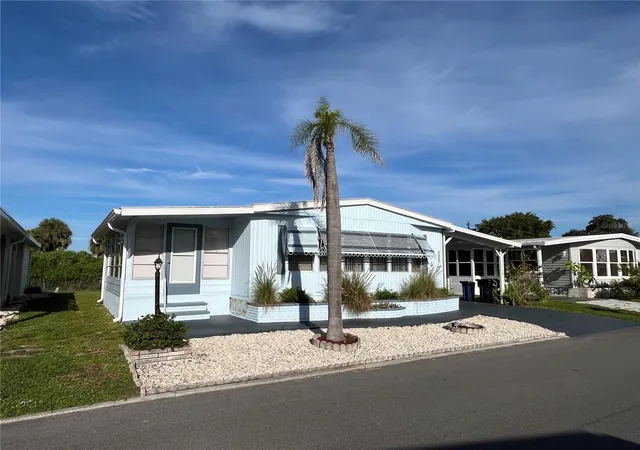 Photo 2 of Manufactured home for sale at 984 Jolanda Cir, Venice, FL 34285 | MLS# N6145955 | Listing updated on 2026-09-28
