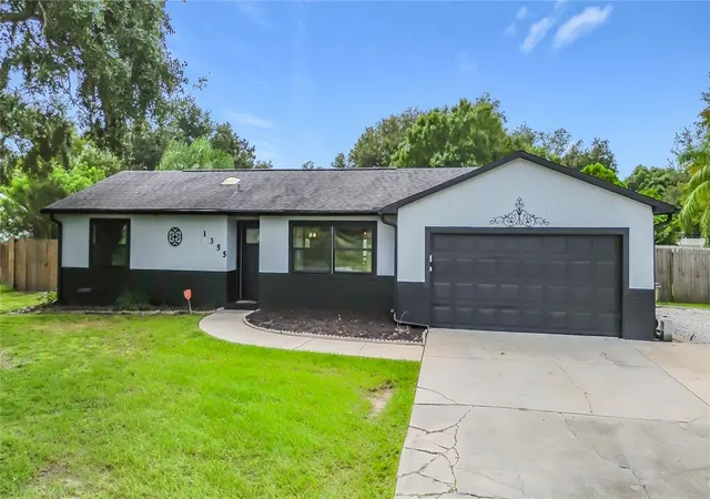 Photo 1 of Single family home for sale at 1355 E 10th Street, Saint Cloud, FL 34771 | MLS# S5158410 | Listing updated on 2026-10-07