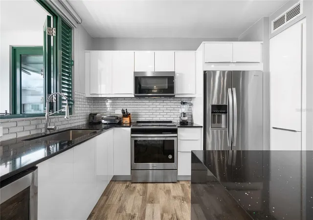 Photo 3 of Condo for sale at Vistas Del Cacique Rio Mar Blvd Grande Pr #7248, Rio Grande, PR 00745 | MLS# PR9124524 | Listing updated on 2026-10-01