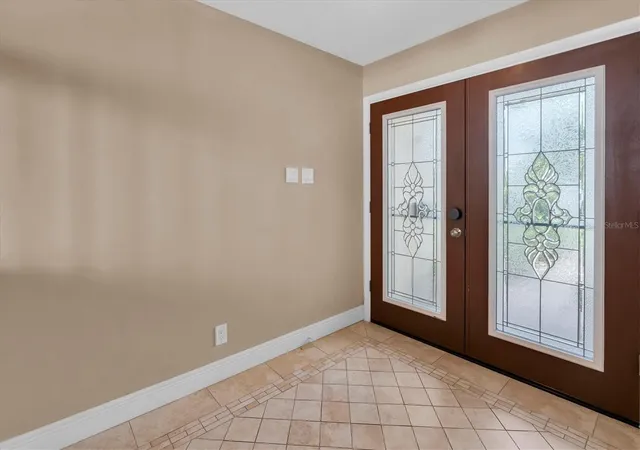 Photo 4 of Condo for sale at 5668 Escondida Blvd S, Saint Petersburg, FL 33715 | MLS# TB8552735 | Listing updated on 2026-10-21