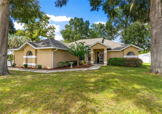 Single family home for sale at 1318 SE 66th Avenue, OCALA, FL 34472 | MLS# OM732989
