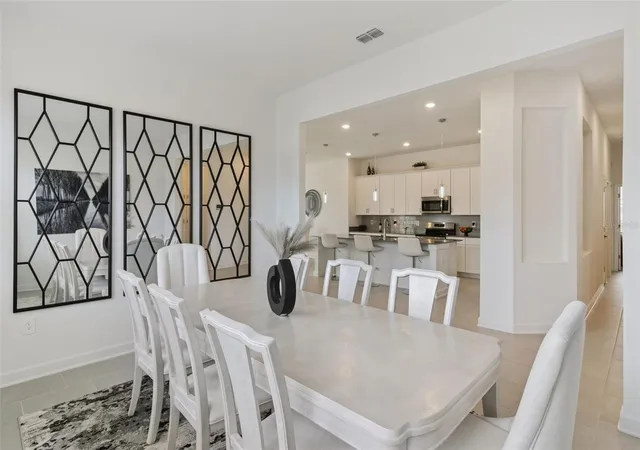 Photo 4 of Single family home for sale at 4409 Eastminster Rd, Davenport, FL 33837 | MLS# O6445291 | Listing updated on 2026-10-08