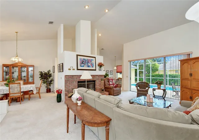 Photo 4 of Single family home for sale at 2255 Eagle Blf Dr, Valrico, FL 33596 | MLS# TB8552739 | Listing updated on 2026-09-30