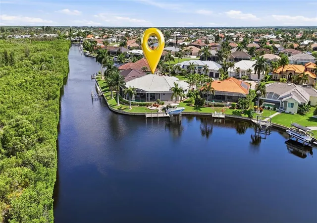 Photo 4 of Single family home for sale at 1356 Grebe Dr, Punta Gorda, FL 33950 | MLS# C7531280 | Listing updated on 2026-10-13