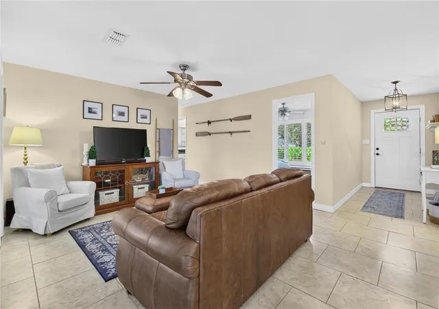 Photo 4 of Single family home for sale at 3058 Grand View Ave, Clearwater, FL 33759 | MLS# TB8552742 | Listing updated on 2026-10-02