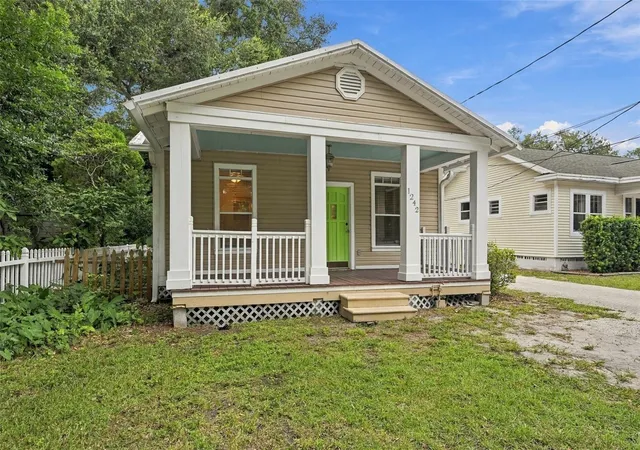 Photo 1 of Single family home for sale at 1242 New York Ave, Dunedin, FL 34698 | MLS# TB8552744 | Listing updated on 2026-10-12
