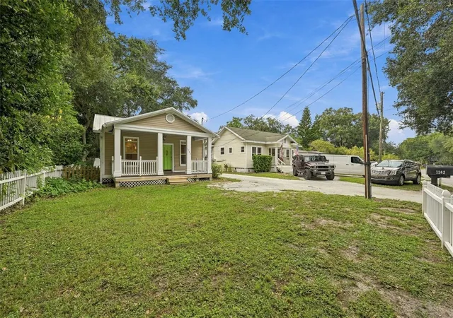 Photo 2 of Single family home for sale at 1242 New York Ave, Dunedin, FL 34698 | MLS# TB8552744 | Listing updated on 2026-10-12