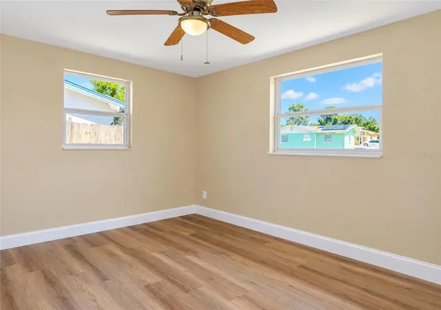 Photo 3 of Single family home for sale at 3521 Kimberly Oaks Dr, Holiday, FL 34691 | MLS# TB8552753 | Listing updated on 2026-10-07