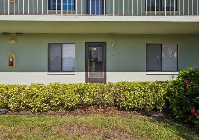 Photo 2 of Condo for sale at 127 Nancy Dr #127, Oldsmar, FL 34677 | MLS# TB8552761 | Listing updated on 2026-10-06