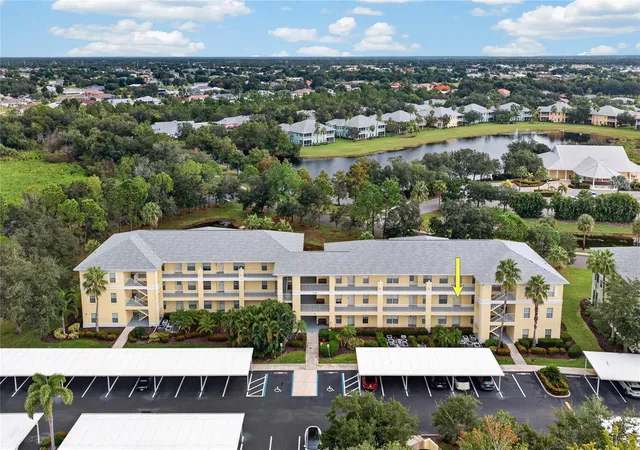 Condo for sale at 2060 Willow Hammock Cir #207, PUNTA GORDA, FL 33983 | MLS# C7531292