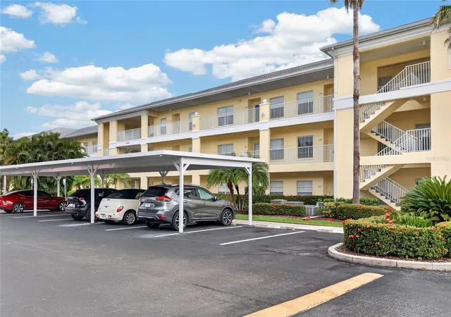 Photo 2 of Condo for sale at 2060 Willow Hammock Cir #207, Punta Gorda, FL 33983 | MLS# C7531292 | Listing updated on 2026-10-05