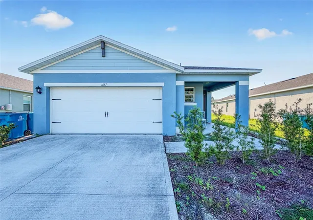Photo 2 of Single family home for sale at 1657 Rosy Dale Cir, Davenport, FL 33837 | MLS# O6445316 | Listing updated on 2026-09-29