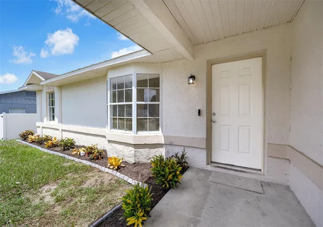 Photo 2 of Single family home for sale at 2678 N Juliet Dr, Deltona, FL 32738 | MLS# O6445319 | Listing updated on 2026-10-02