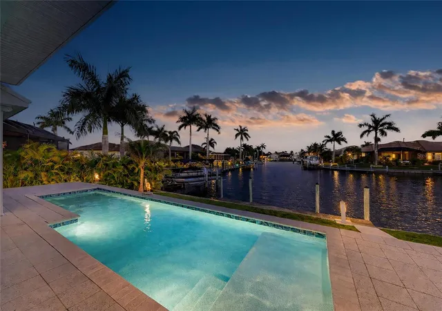 Photo 3 of Single family home for sale at 1631 Casey Key Dr, Punta Gorda, FL 33950 | MLS# C7531294 | Listing updated on 2026-09-29