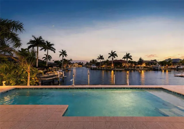 Photo 4 of Single family home for sale at 1631 Casey Key Dr, Punta Gorda, FL 33950 | MLS# C7531294 | Listing updated on 2026-09-29