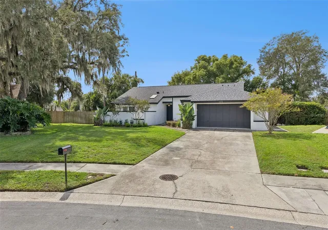 Photo 1 of Single family home for sale at 1270 Queen Elaine Dr, Casselberry, FL 32707 | MLS# O6445325 | Listing updated on 2026-10-21