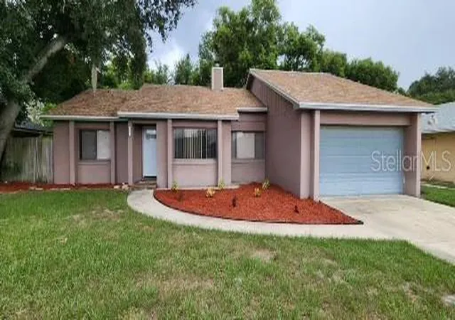 Photo 1 of Single family home for sale at 261 Dublin Dr, Lake Mary, FL 32746 | MLS# O6445327 | Listing updated on 2026-10-06