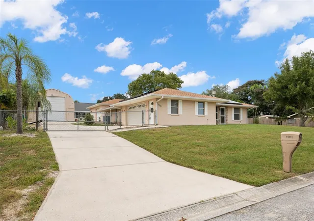 Photo 3 of Single family home for sale at 1000 Edmund Ave, Dundee, FL 33838 | MLS# TB8552778 | Listing updated on 2026-10-09