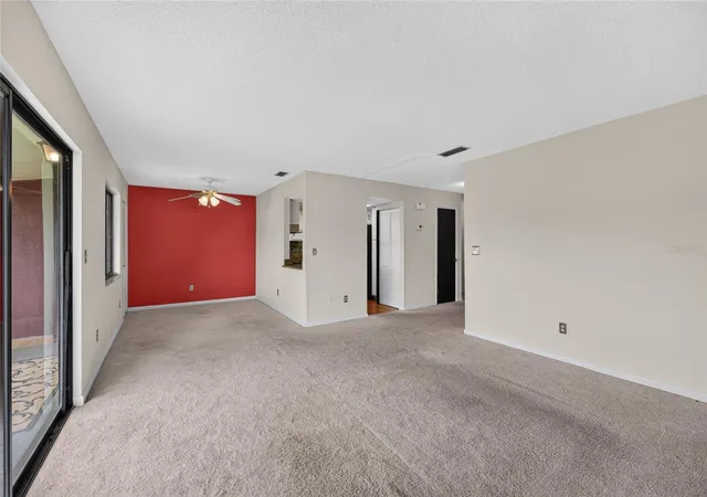 Listing Photo 5 - Condo for sale in building located at 530 Fairways Cir, OCALA, FL 34472 - Unit #B