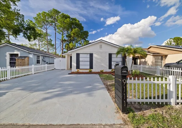 Photo 1 of Single family home for sale at 9111 Suffield Ct, Tampa, FL 33615 | MLS# TB8552781 | Listing updated on 2026-09-29