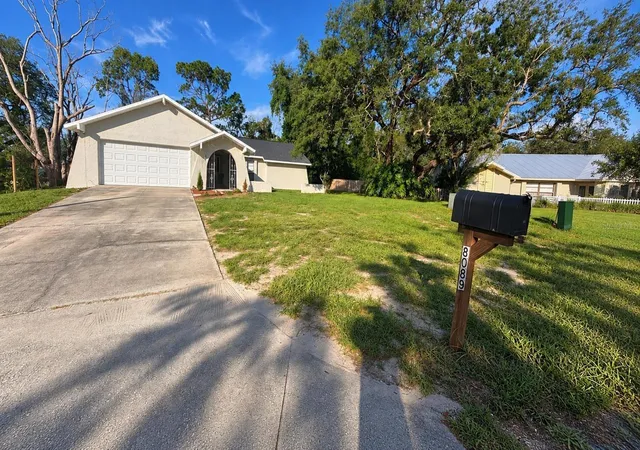 Photo 1 of Single family home for sale at 8089 Wooden Dr, Spring Hill, FL 34606 | MLS# A4707673 | Listing updated on 2026-09-30