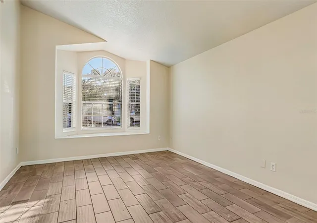 Photo 4 of Single family home for sale at 9200 Valencia Palms Dr, Orlando, FL 32825 | MLS# O6445334 | Listing updated on 2026-10-14