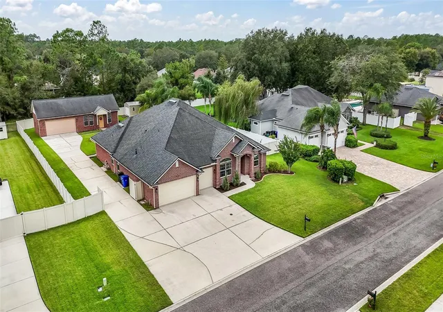Photo 4 of Single family home for sale at 530 Irish Rose Rd, Saint Augustine, FL 32092 | MLS# FC321743 | Listing updated on 2026-10-07