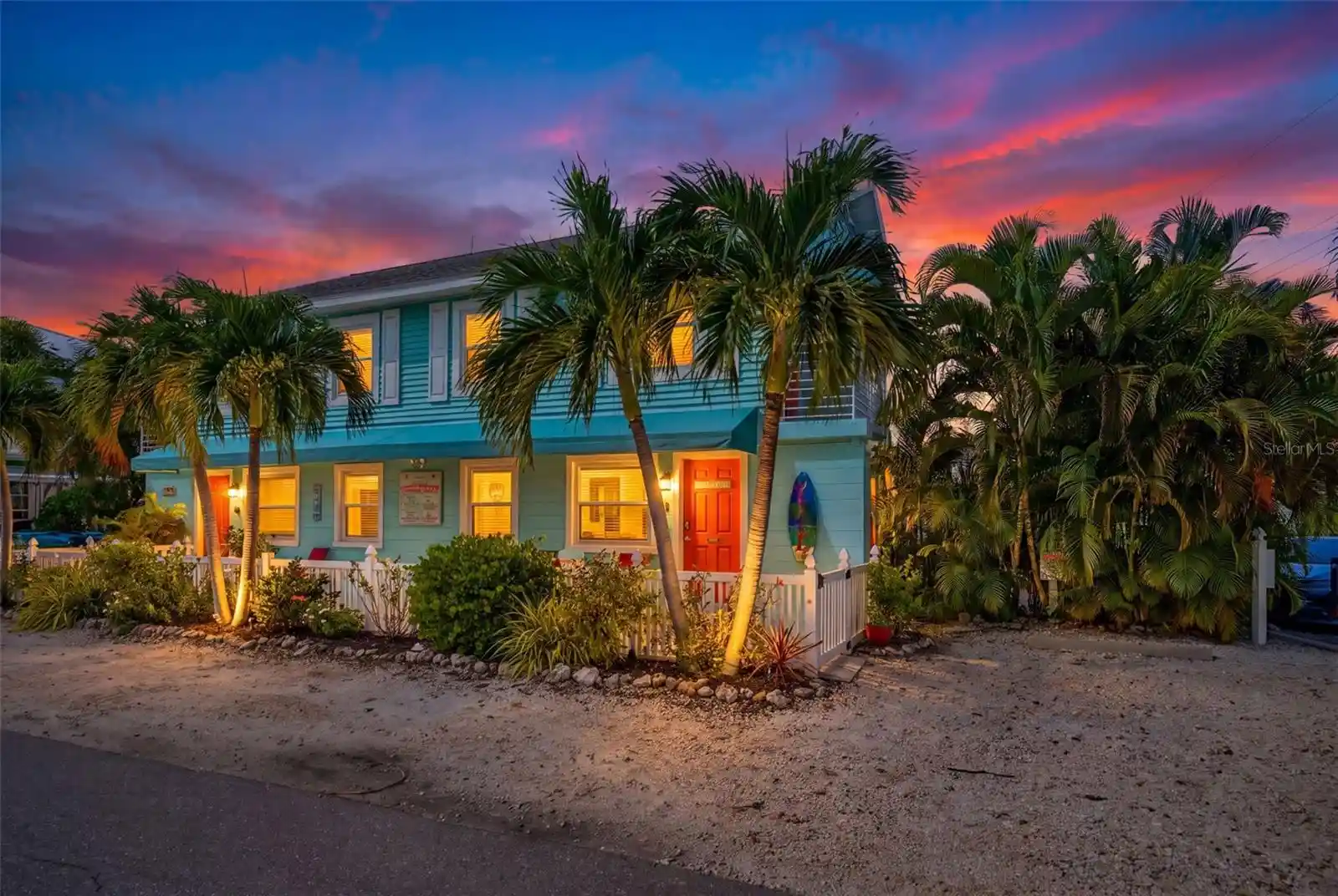 Listing Photo 1 - Condo for sale in 308 2Nd St N located at 308 2Nd St N, BRADENTON BEACH, FL 34217 - Unit #102