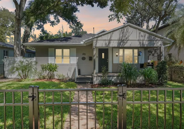 Photo 1 of Single family home for sale at 185 24th Avenue N, Saint Petersburg, FL 33704 | MLS# TB8552800 | Listing updated on 2026-10-15